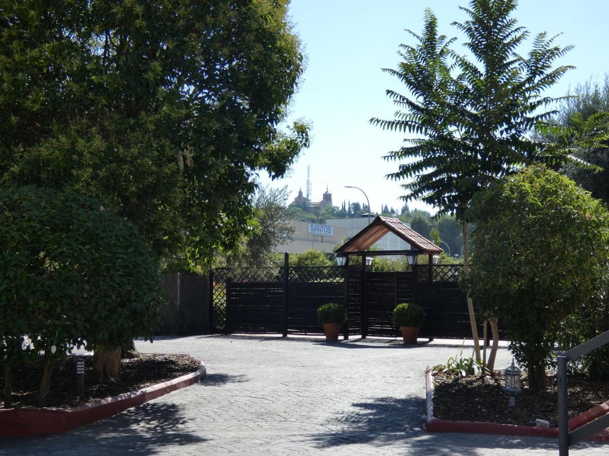 Hotel Los Olivos Getafe Zewnętrze zdjęcie