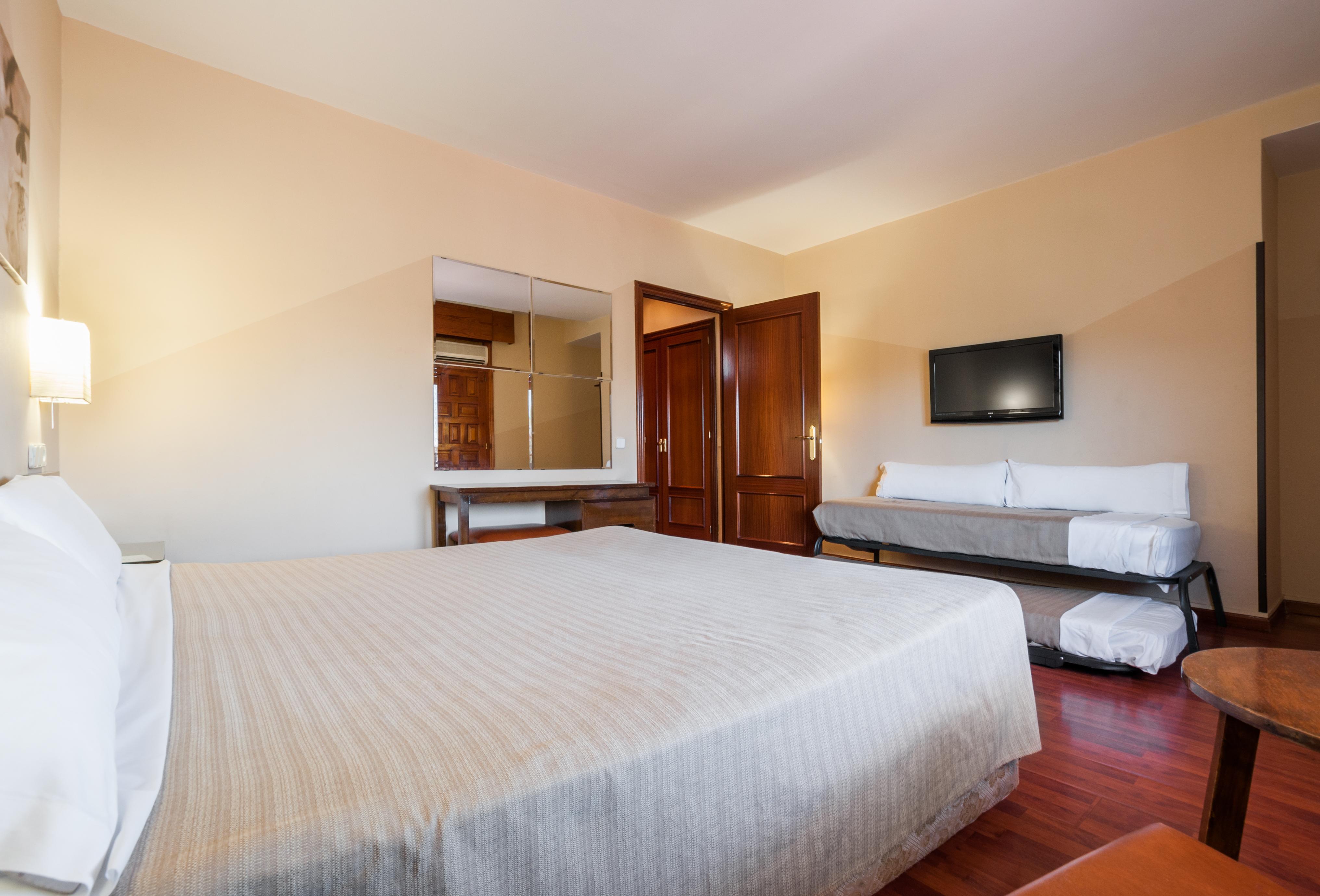 Hotel Los Olivos Getafe Zewnętrze zdjęcie