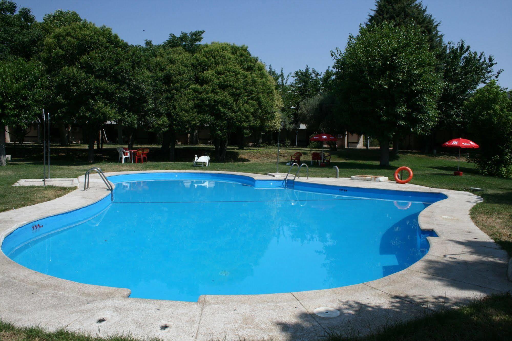 Hotel Los Olivos Getafe Zewnętrze zdjęcie